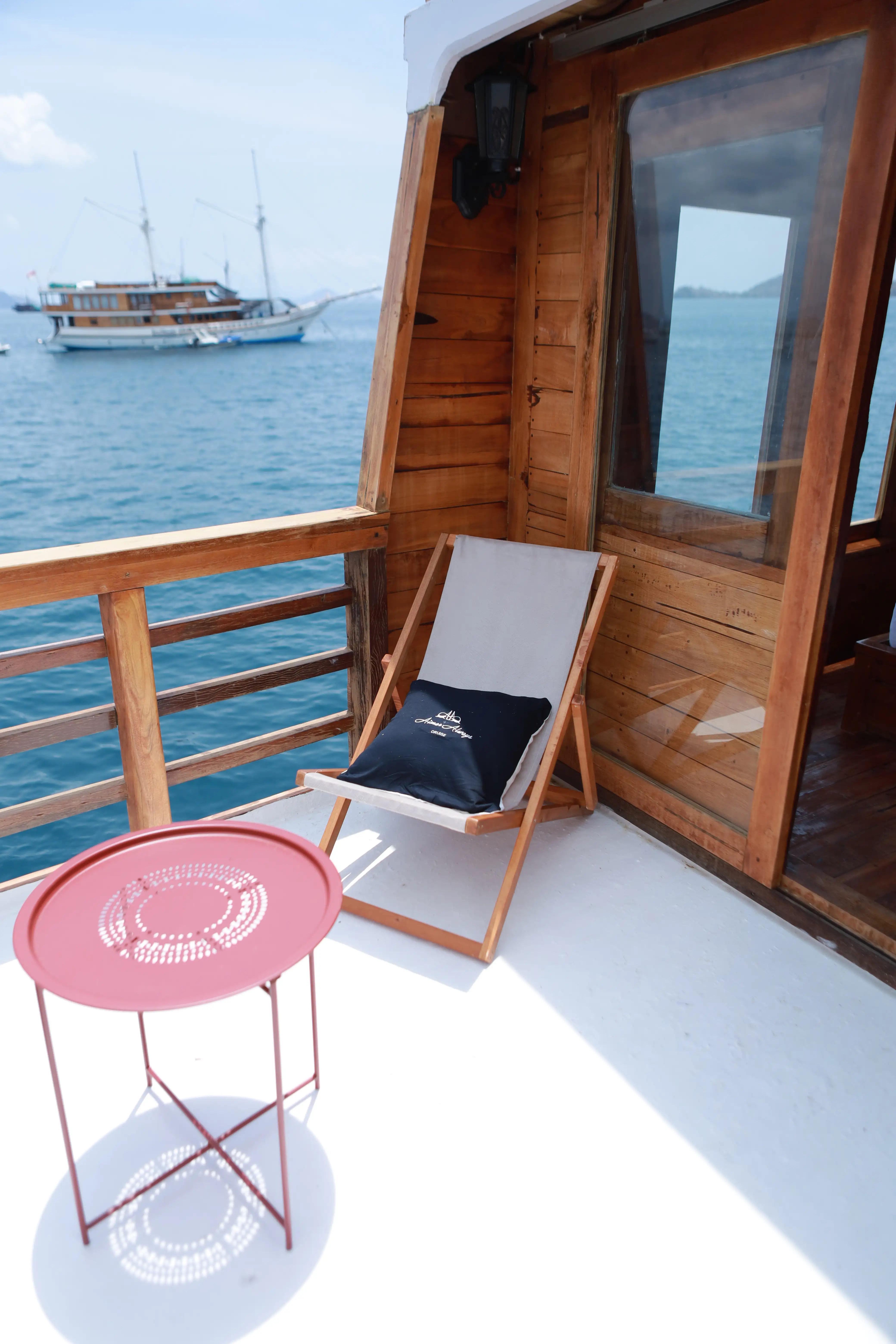 Luxury Pinisi Sharing Trip Gallery Image 3