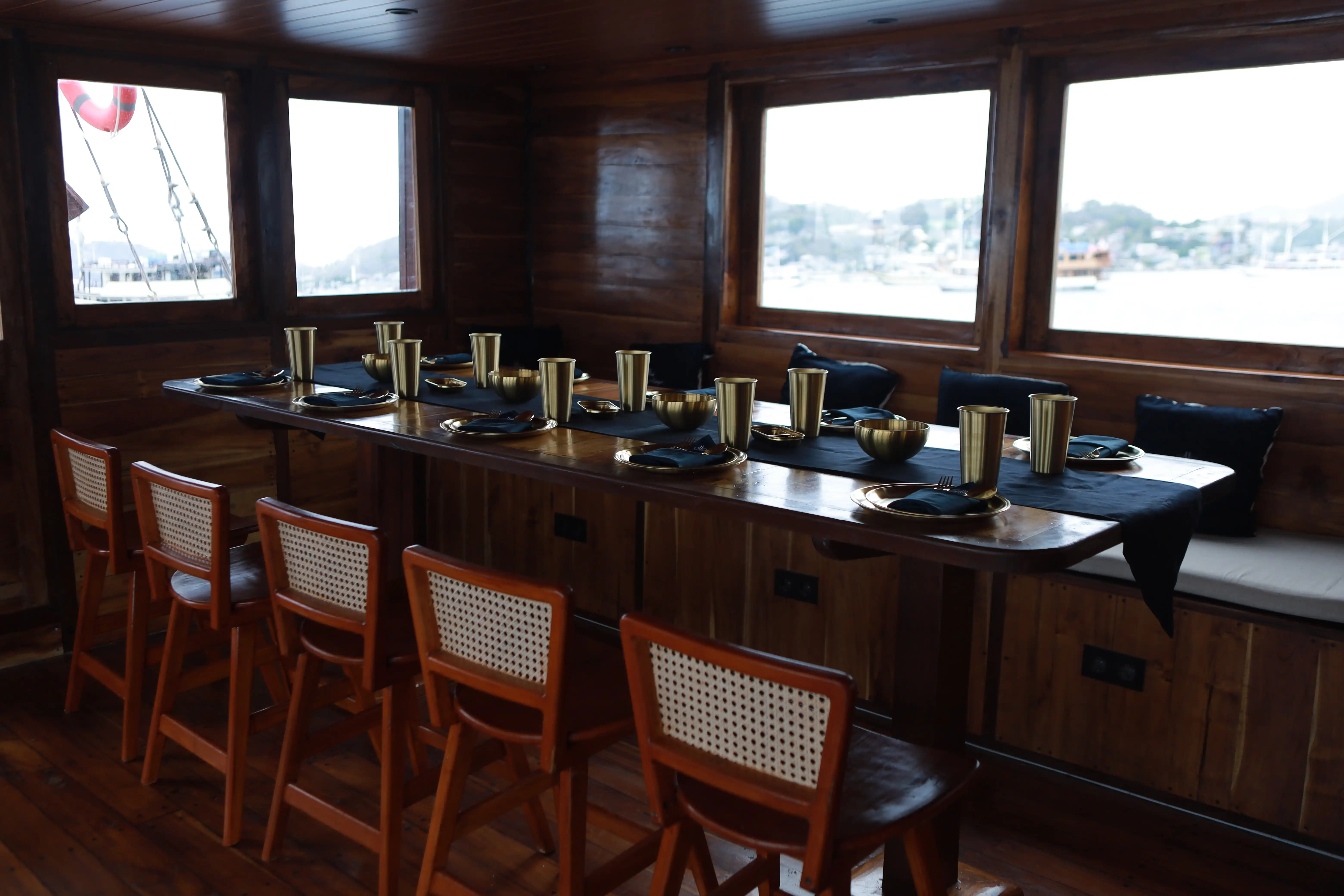 Luxury Pinisi Sharing Trip Gallery Image 2