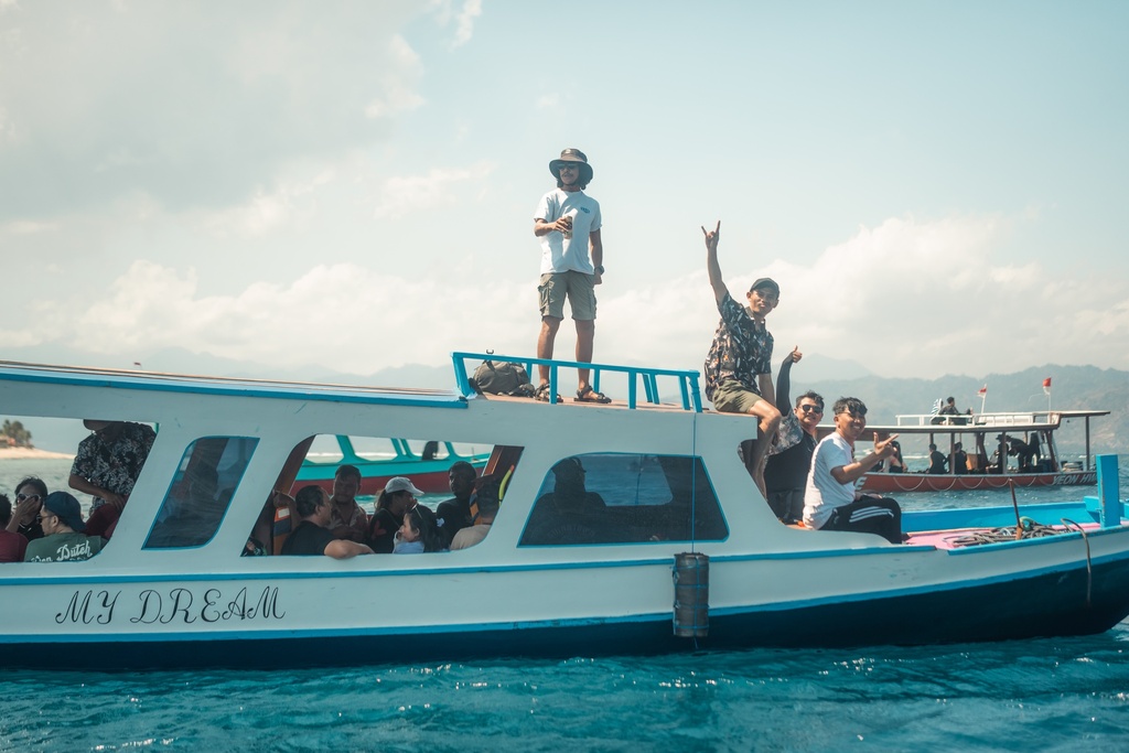 3D2N SUKARARA TOUR GILI TRAWANGAN