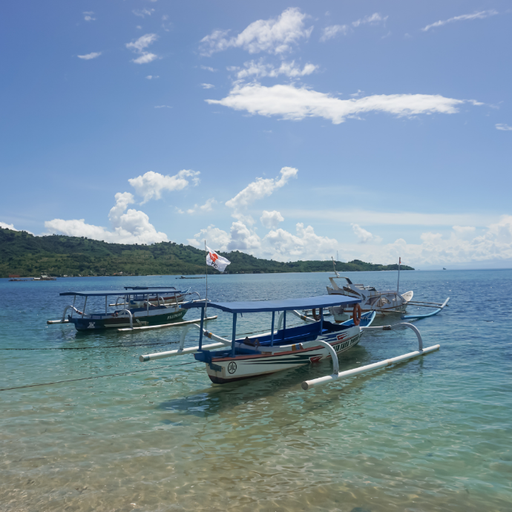 EXPLORE GILI NANGGU & SNORKELING